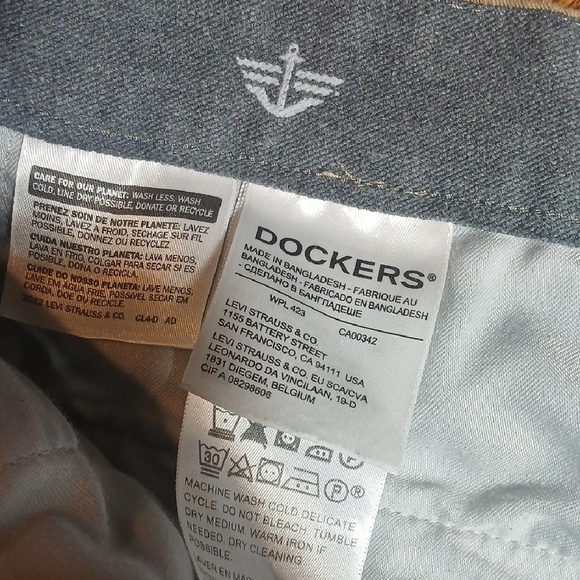 Make Offer Dockers Tan Chinos Modern Slim Fit - Picture 4 of 4